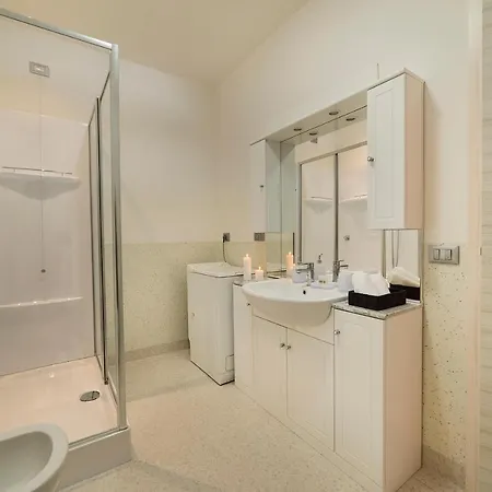 Dimora Cangrande 2 With 4 Sleeps Appartamento *